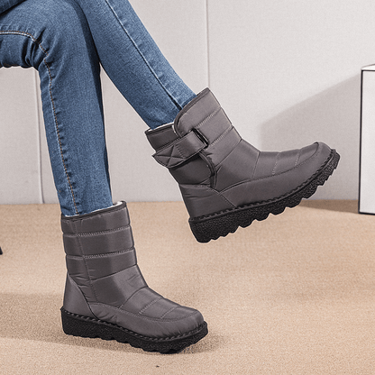 FrostShield – Rutschfeste Winterstiefel für Damen